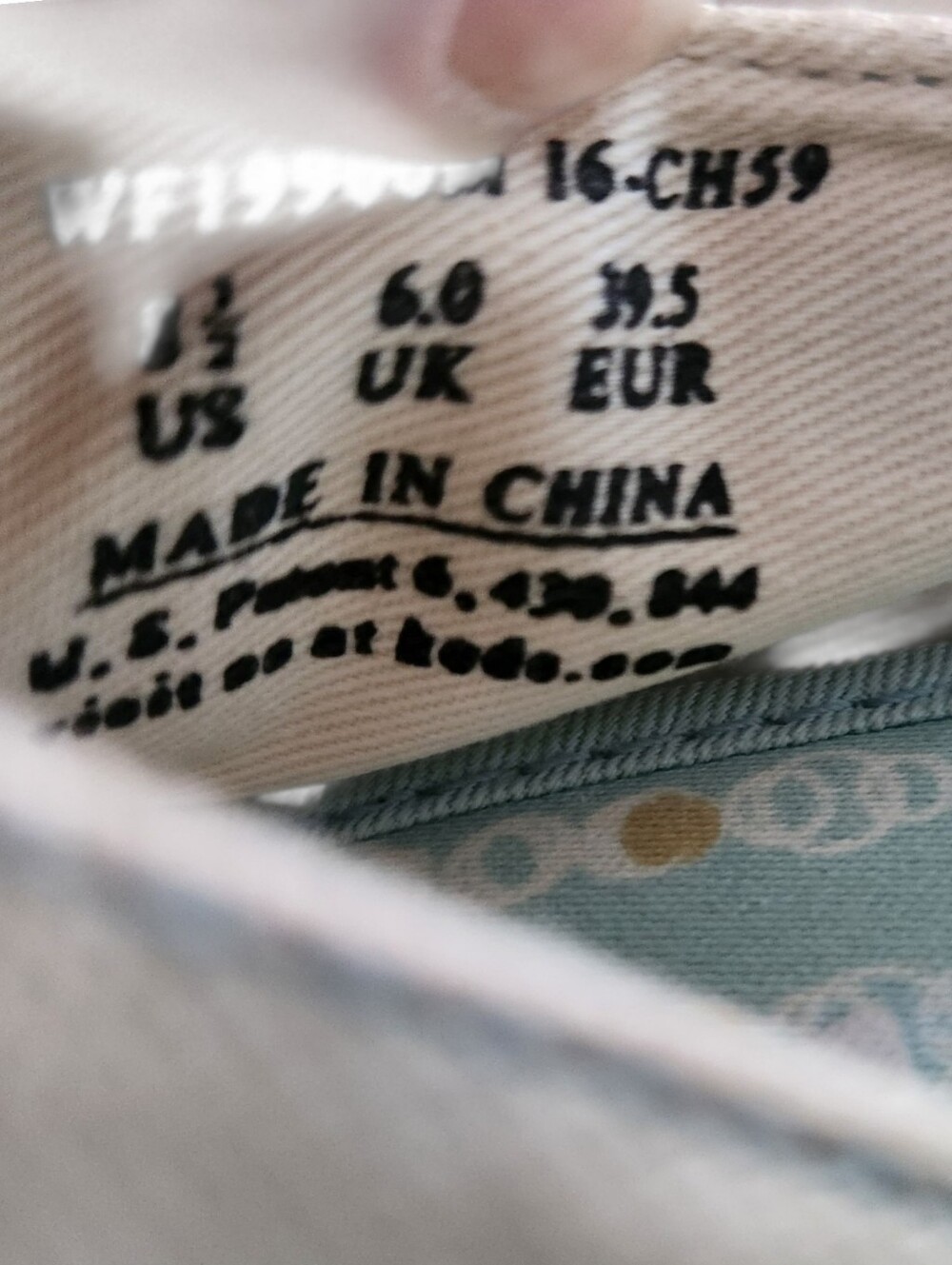 Keds Off-White Blue Canvas Distressed Ballet Flats Slip Ons VGUC Womens Size 8.5 - Picture 11 of 12